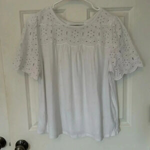 Loft white eyelet yoke tee shirt top size medium white cotton blend short sleeve